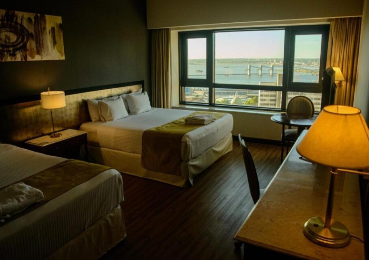 Radisson Montevideo Victoria Plaza Hotel Exterior foto